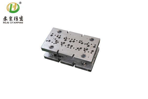 高速连续冲压模具13s